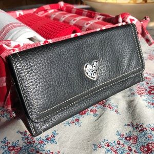 NWOT brighton wallet!